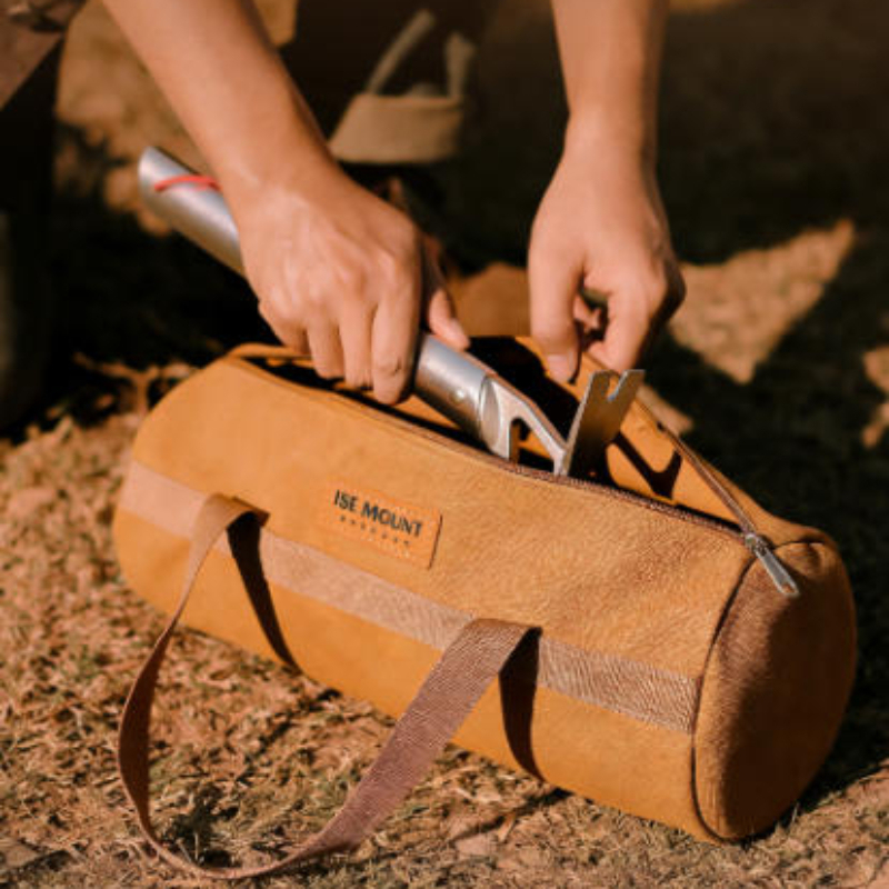 多機能キャンプ収納バッグポータブルテントステークス＆風ロープ - Outdoor Camping Tent のレビューと価格